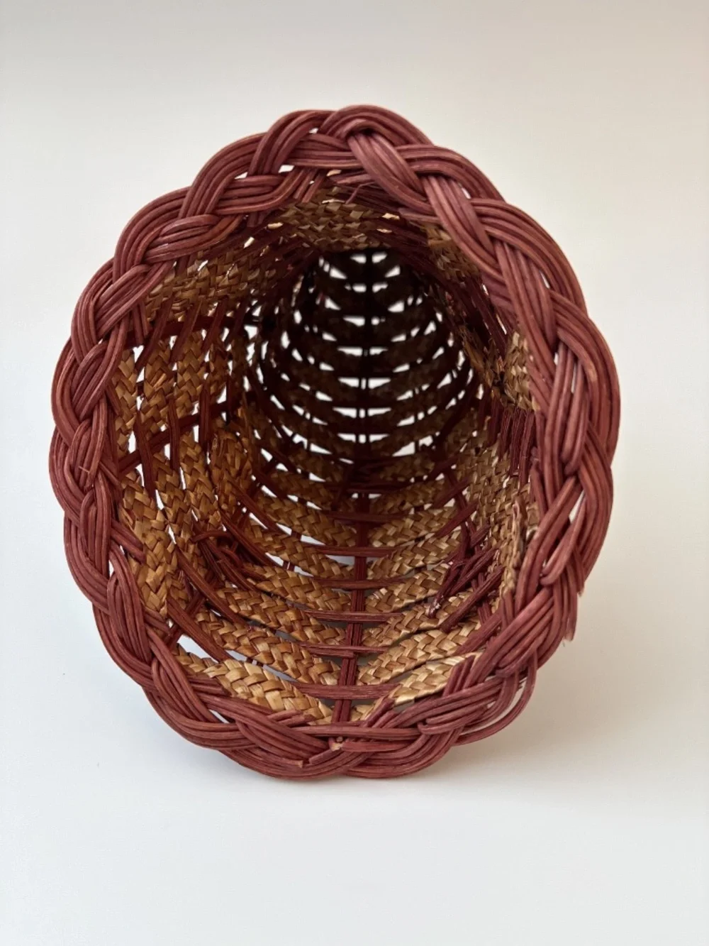 Woven Wicker Cornucopia Basket Fall Thanksgiving Horn of Plenty Centerpiece